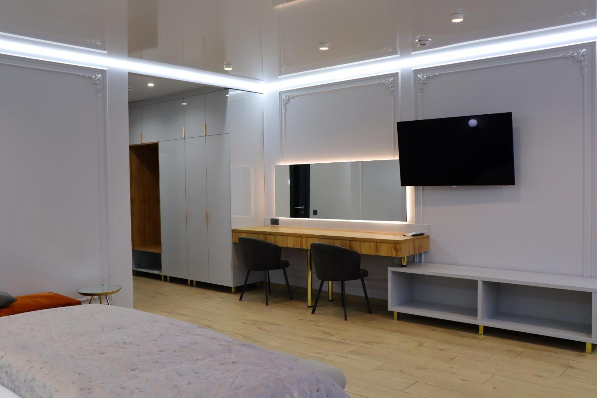 Sobkoff Hotel Khmelʼnytsʼkyy Екстериор снимка