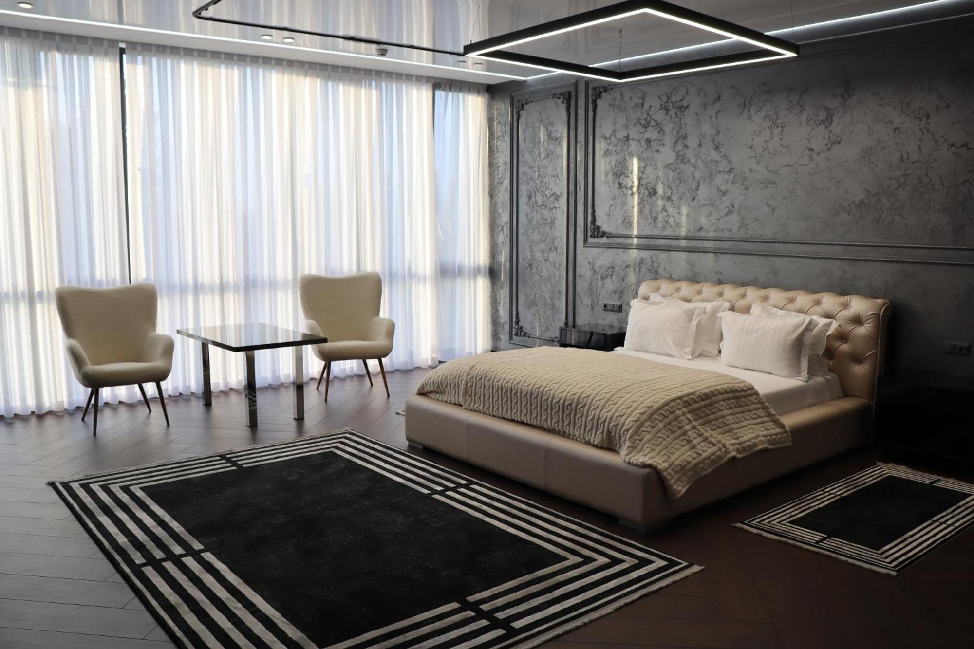 Sobkoff Hotel Khmelʼnytsʼkyy Екстериор снимка