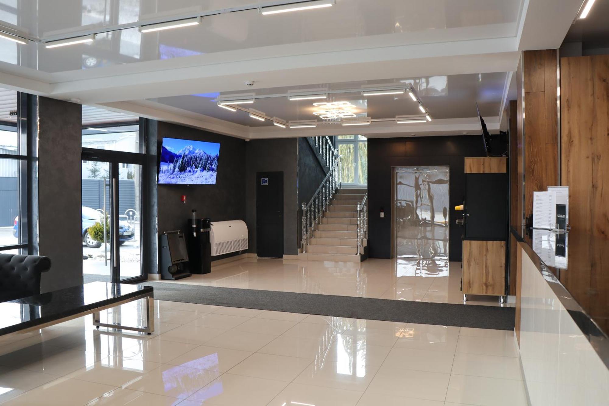Sobkoff Hotel Khmelʼnytsʼkyy Екстериор снимка